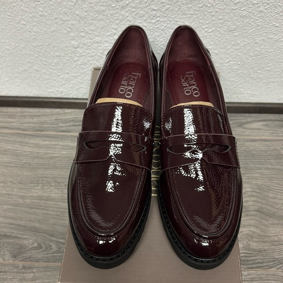 Franco Sarto Womens Camrynn Lug Sole Loafers (WIDE) - Picture 3 of 7